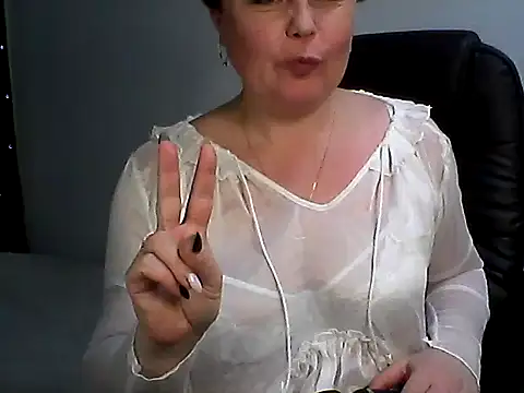 EllaLove2277 online show from January 10, 6:58 pm