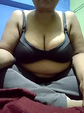 bitch-horny online show from October 18, 3:58 pm