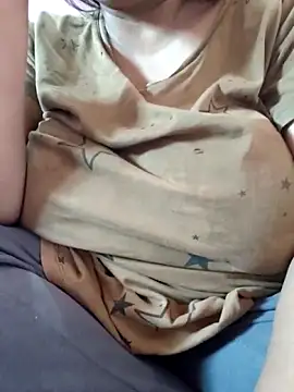 bitch-horny online show from November 9, 3:21 am