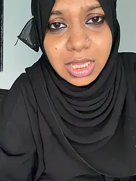Snapshot of SpicykhalifaX chatting on June 4, 6:23 pm SpicykhalifaX online show from June 4, 6:23 pm