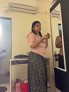 SpicykhalifaX online show from July 22, 8:16 am