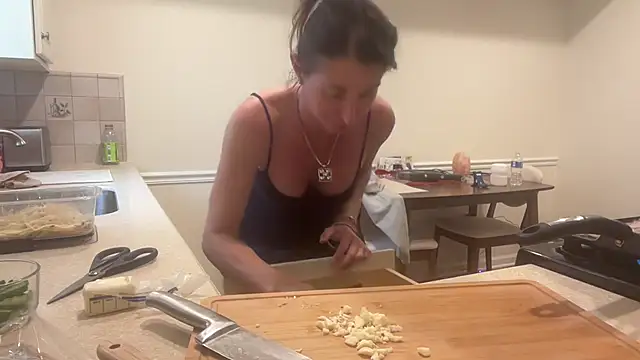 NurseStephania online show from September 29, 8:14 pm