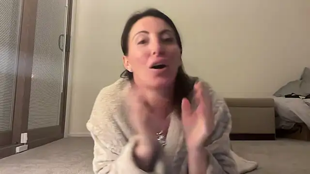 NurseStephania online show from October 26, 5:41 am