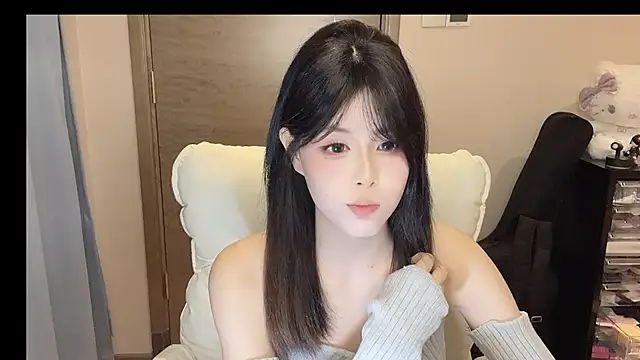 Koi-00 online show from November 7, 1:32 am