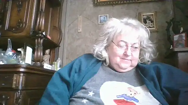 Lala-Love56 online show from October 31, 5:59 am