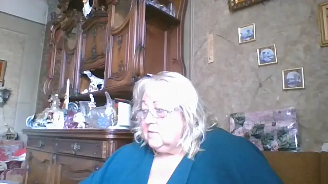 Lala-Love56 online show from September 20, 8:30 am