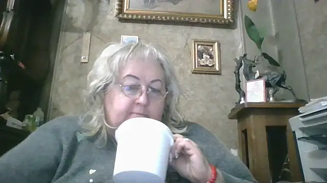 Lala-Love56 online show from November 18, 6:44 pm