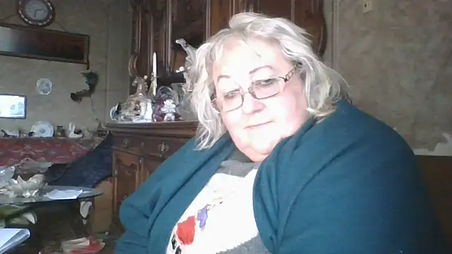 Lala-Love56 online show from October 9, 11:33 am