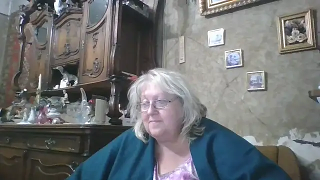 Lala-Love56 online show from September 10, 7:13 pm