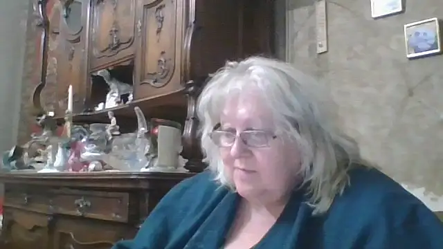 Lala-Love56 online show from September 8, 7:13 pm