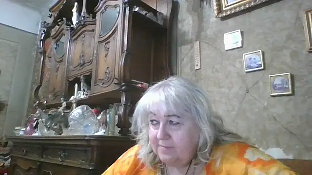 Snapshot of Lala-Love56 chatting on June 19, 7:41 pm Lala-Love56 online show from June 19, 7:41 pm