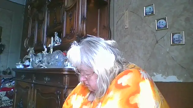 Snapshot of Lala-Love56 chatting on June 11, 5:48 am Lala-Love56 online show from June 11, 5:48 am