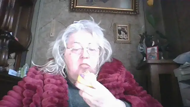 Lala-Love56 online show from November 30, 10:38 am