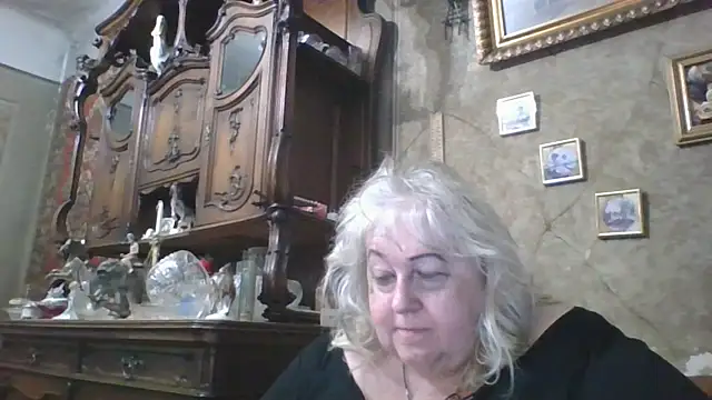 Lala-Love56 online show from May 12, 6:03 pm
