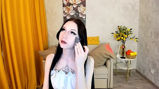 VioletHarme online show from May 13, 12:34 pm