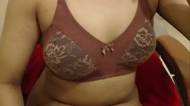 Snapshot of erotic_indiancam chatting on October 25, 12:17 pm erotic indiancam online show from October 25, 12:17 pm