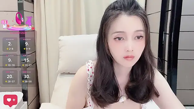 Snapshot of _Ling_Ling chatting on October 14, 11:22 am Ling Ling online show from October 14, 11:22 am