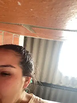 Snapshot of amberbakee chatting on December 16, 3:49 pm amberbakee online show from December 16, 3:49 pm