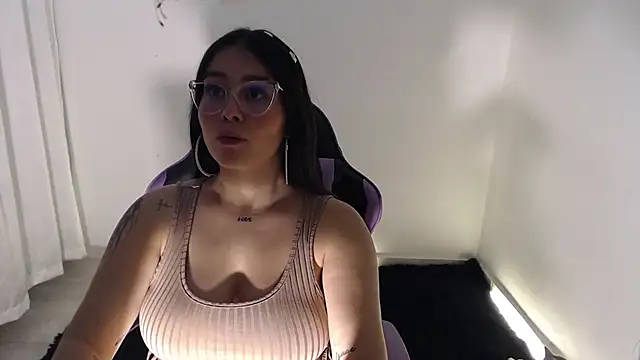 amberbakee online show from May 22, 10:19 pm