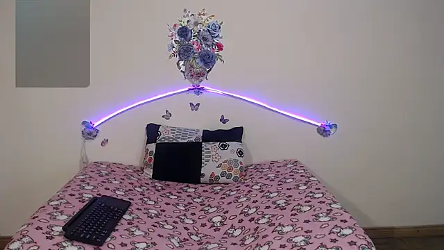 Valeryxs online show from October 25, 8:53 pm