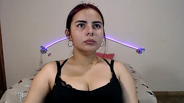 Valeryxs online show from November 7, 8:13 pm