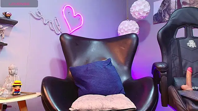 Gael Meneses online show from October 2, 11:13 am