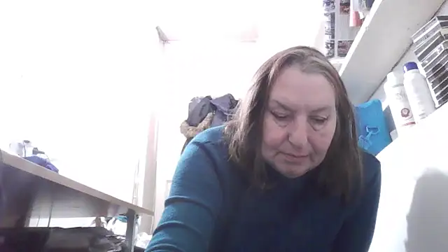 AnnaLive570 online show from February 3, 5:38 am