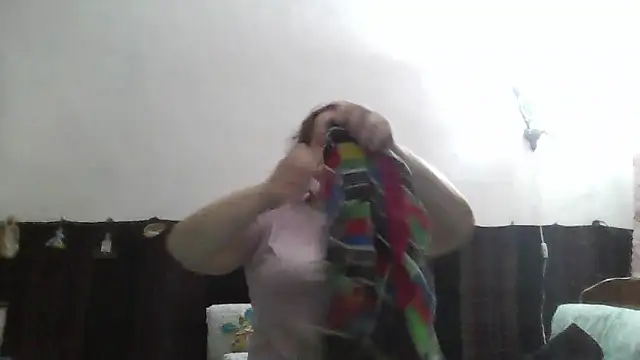 AnnaLive570 online show from March 30, 3:30 am