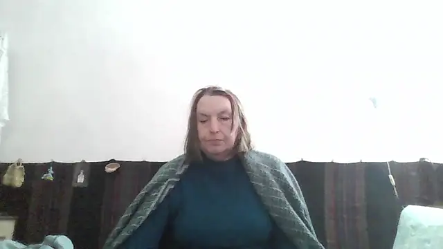 AnnaLive570 online show from April 19, 3:02 pm