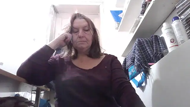 AnnaLive570 online show from February 1, 6:11 am