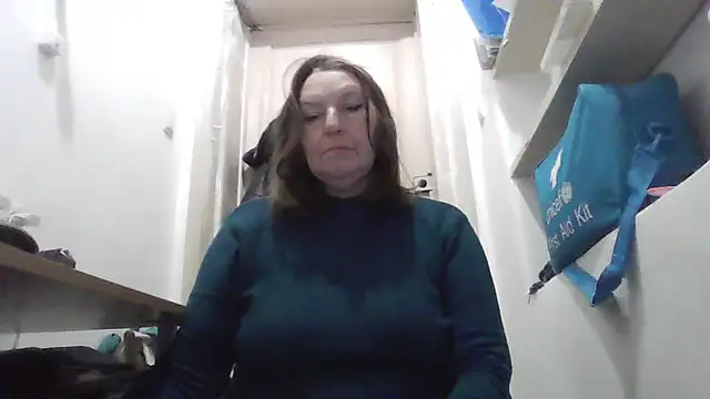 AnnaLive570 online show from February 2, 5:50 am