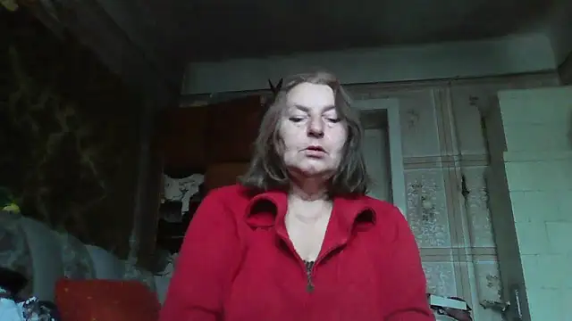 Snapshot of AnnaLive570 chatting on October 7, 11:22 am AnnaLive570 online show from October 7, 11:22 am