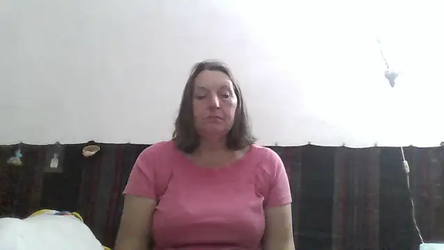 Snapshot of AnnaLive570 chatting on June 1, 3:33 pm AnnaLive570 online show from June 1, 3:33 pm