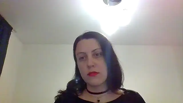 Snapshot of Nyrella chatting on November 21, 5:45 pm Nyrella online show from November 21, 5:45 pm