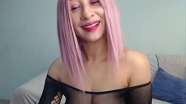 Snapshot of MoonScarlett chatting on October 15, 3:09 pm MoonScarlett online show from October 15, 3:09 pm