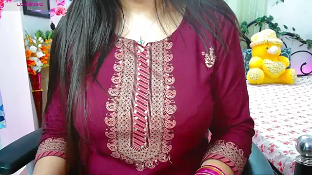 Snapshot of WildDimpi_0 chatting on November 1, 6:24 pm WildDimpi 0 online show from November 1, 6:24 pm