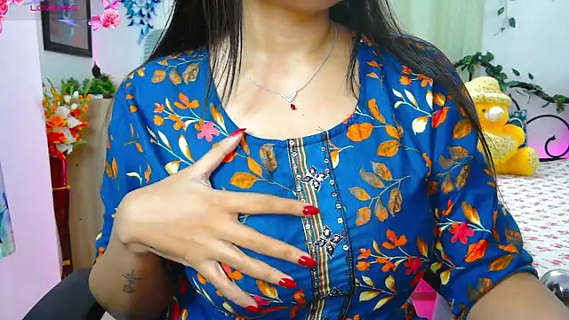 Snapshot of WildDimpi_0 chatting on November 4, 6:22 pm WildDimpi 0 online show from November 4, 6:22 pm