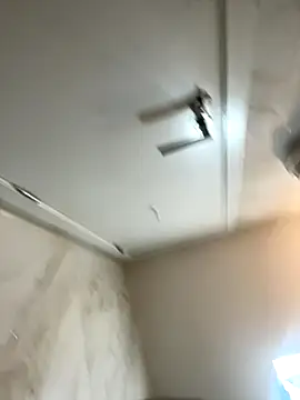 dgzzzkskks online show from September 10, 10:20 pm