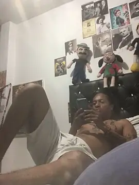 elpeluchenegroxxx3 online show from May 17, 10:54 pm