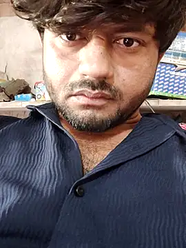 Snapshot of urhotboymeet chatting on September 19, 6:39 am urhotboymeet online show from September 19, 6:39 am