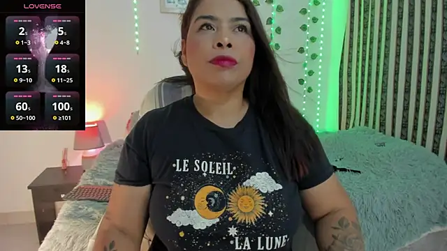 roselyn caprice online show from March 26, 10:29 pm