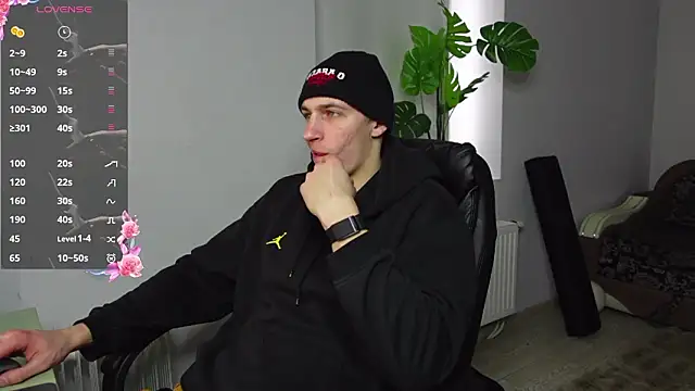 Ryan Dozer online show from February 28, 7:19 am