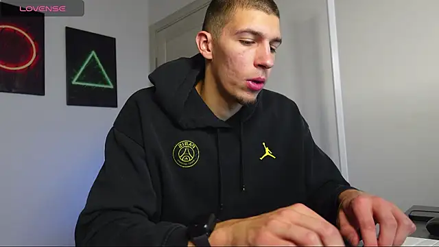 Ryan Dozer online show from October 9, 6:25 am