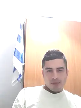 Andr3s69xxx online show from September 12, 8:52 pm