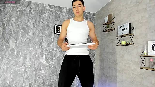 alex cumfit1 online show from January 10, 12:33 pm