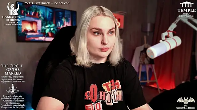 Wounded Goddess  online show from November 13, 8:24 pm