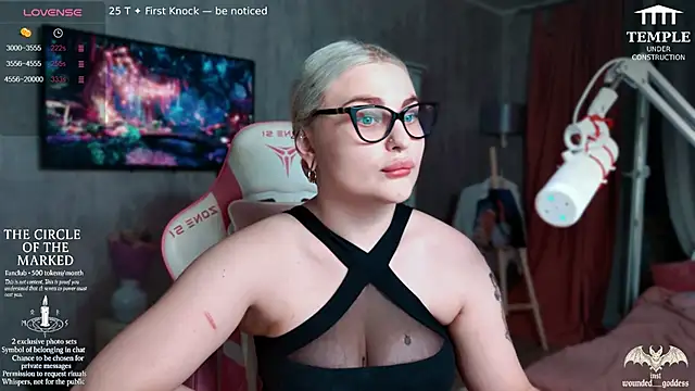 Wounded Goddess  online show from November 12, 5:28 pm