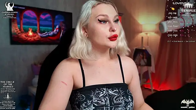 Wounded Goddess  online show from November 29, 3:12 pm