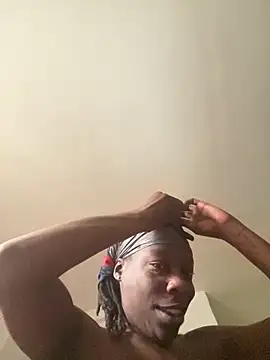 littyleesh1 online show from March 3, 2:46 pm