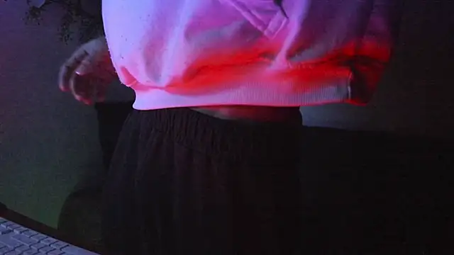 Snapshot of carl_jhonson821 chatting on November 5, 10:07 am carl jhonson821 online show from November 5, 10:07 am